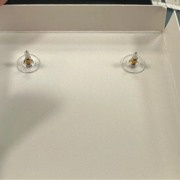 Disney baublebar Mickey Mouse shamrock earrings nwt st Patrick’s day lucky - Picture 2 of 6